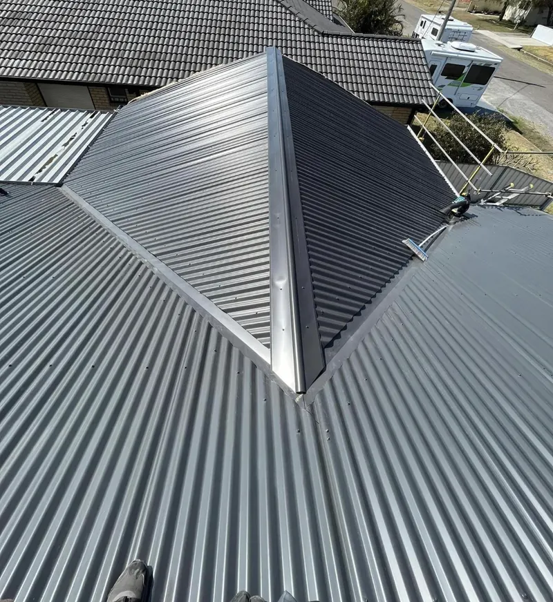 Chipping Norton roof replacement: roof valley detail